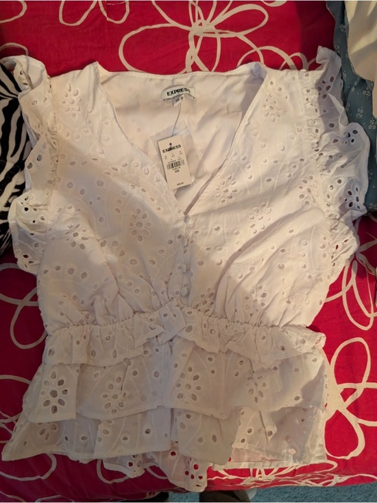 Express Tops - NWT! Express White Eyelet Ruffle Blouse XXS
